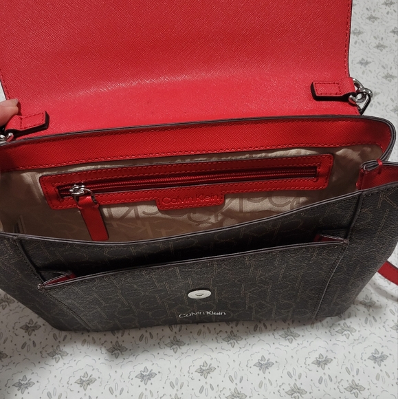 Calvin Klein Red Convertible Crossbody Satchel ❤️ - Picture 7 of 8